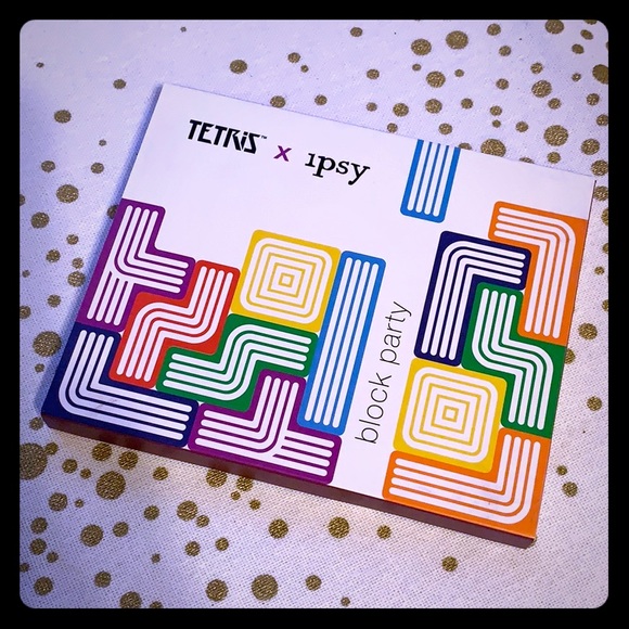 Tetris X Ipsy Block Party Eyeshadow Palette - Picture 1 of 5